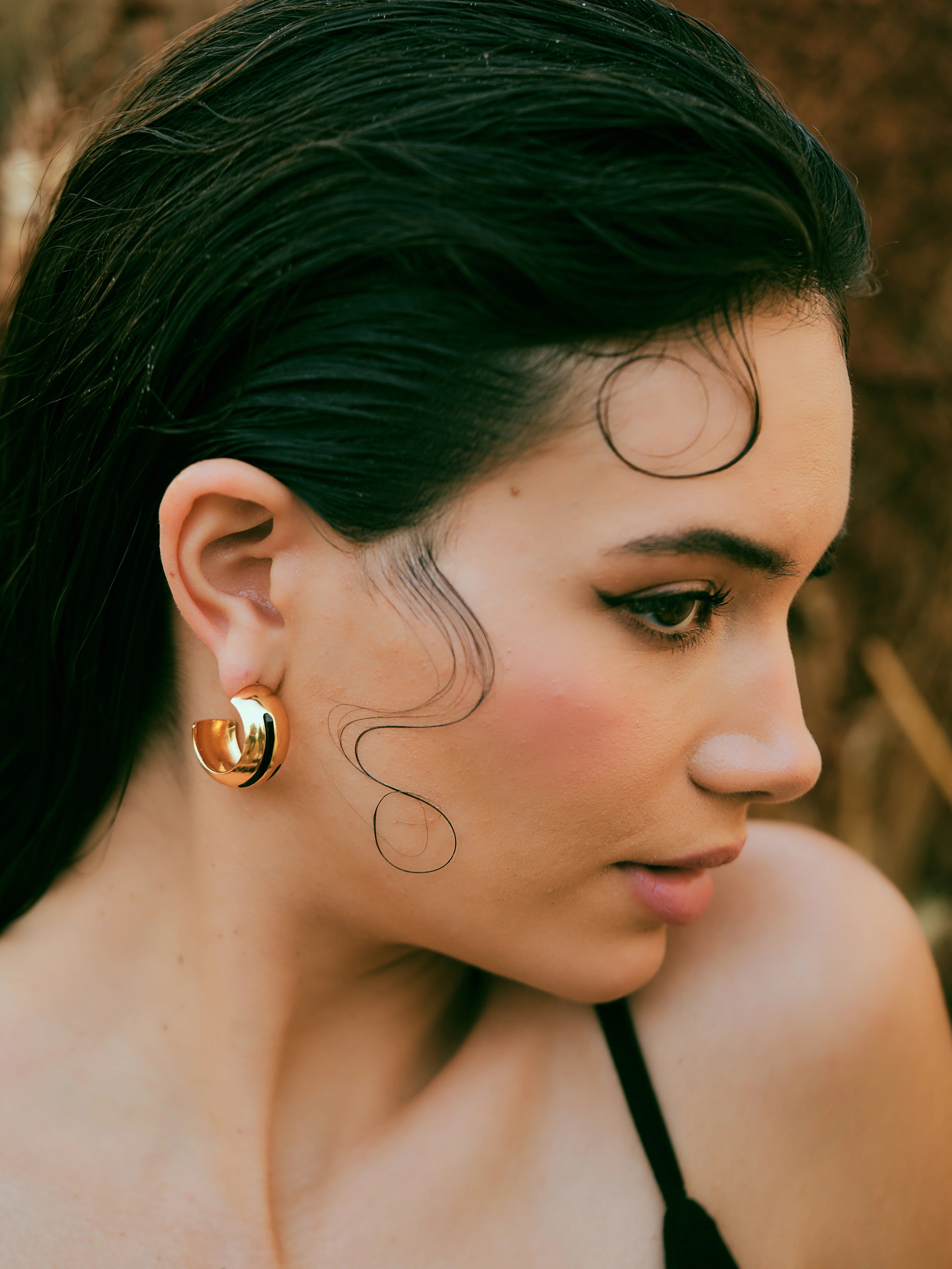 Regina Cassandra in Luna Black Enamel Hoops