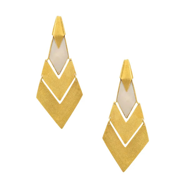 Kajal Aggarwal in Laura Earrings Secondary image