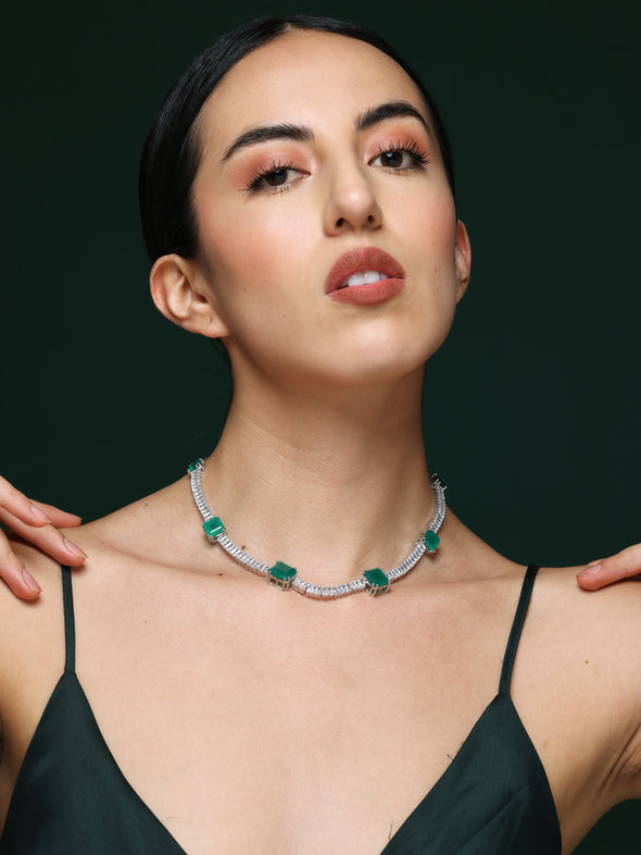 Graceful Glow Emerald Necklace