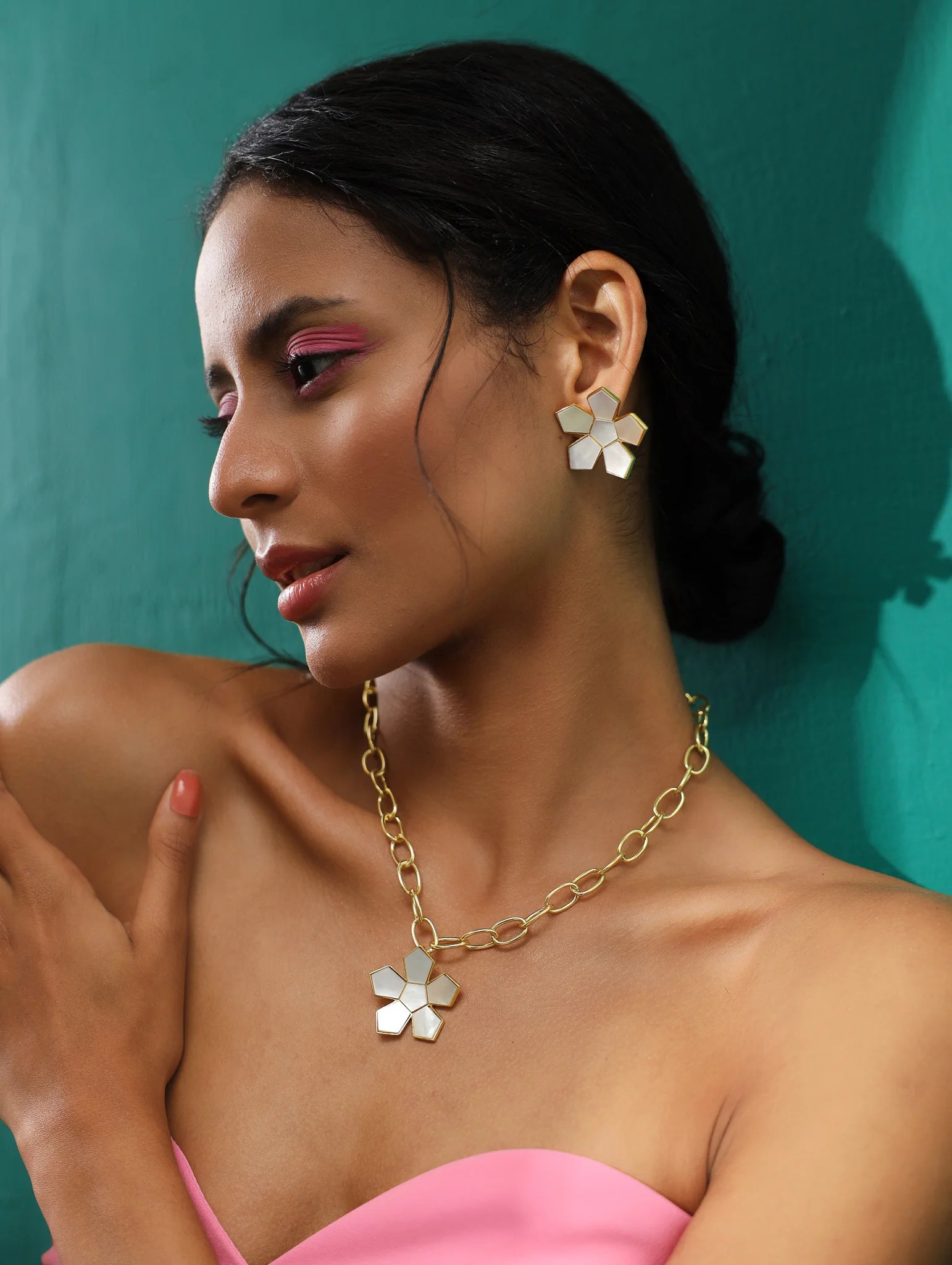 La Fiore - Leilani Necklace Secondary image