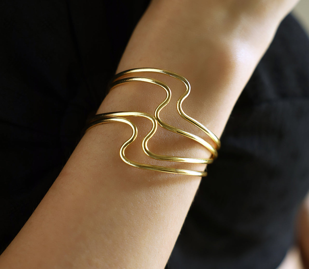 Diora - Billow Bangle (Pack of 4)