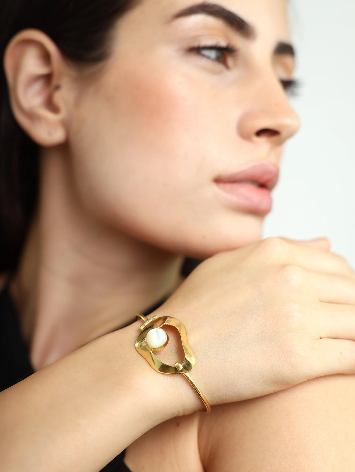 Diora - Breeze Bangle Main image