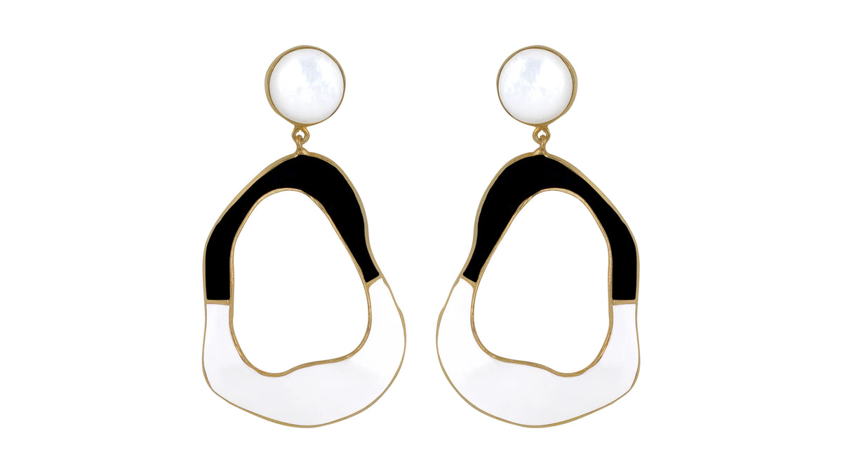 Diora - Saline Earrings