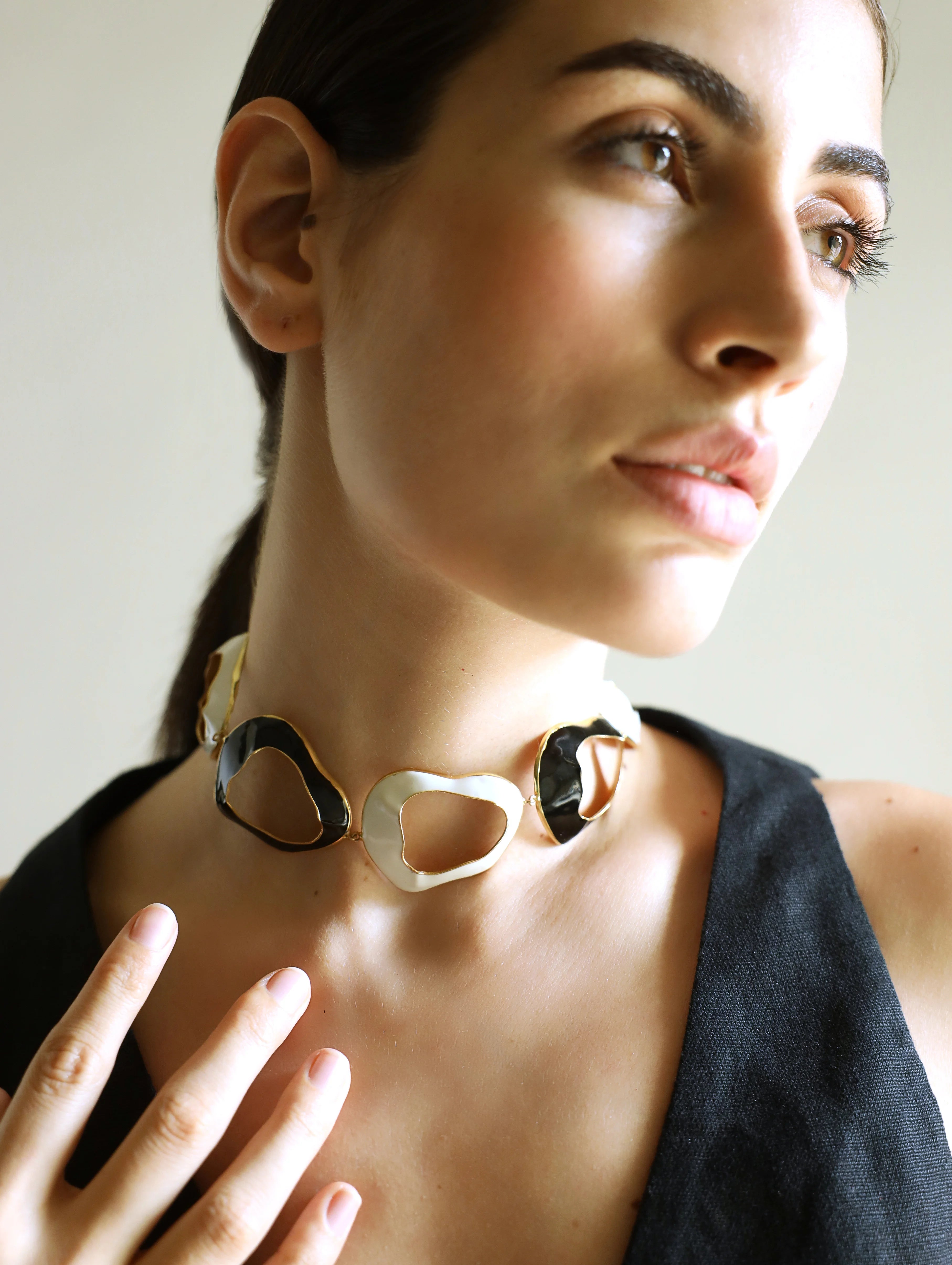 Diora - Tidal Necklace Secondary image