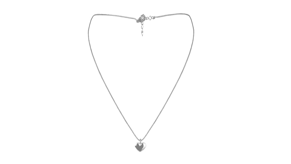 Hearty Silver Necklace Main image