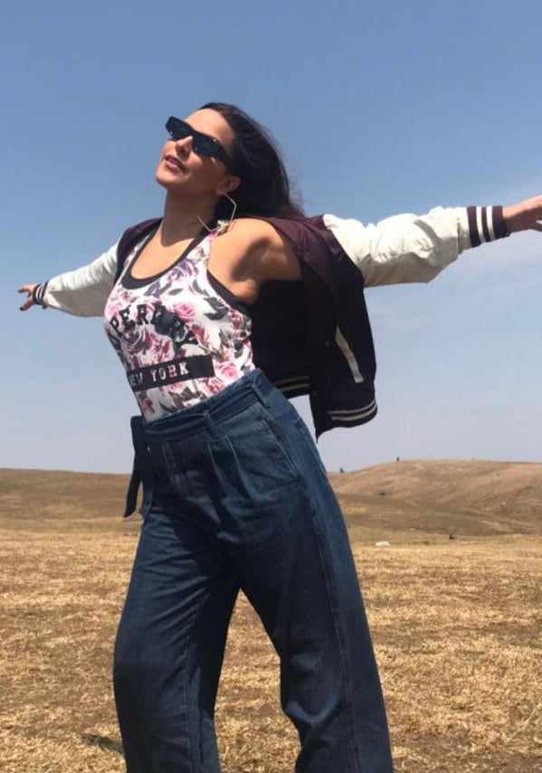 Neha Dhupia in Killer Bee Hoops Secondary image