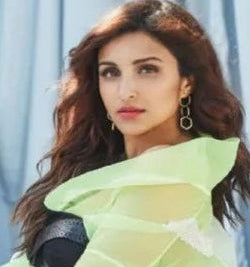 Parineeti Chopra in Chainmail Earrings - Gold & Rose Gold Main image