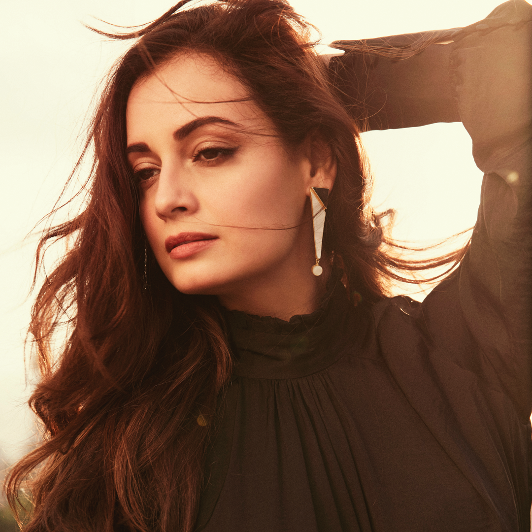 Dia Mirza in Cherie Earrings Main image